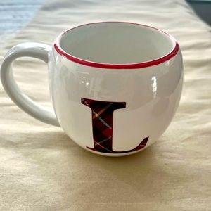 NWT Pretty “L” monogram cup